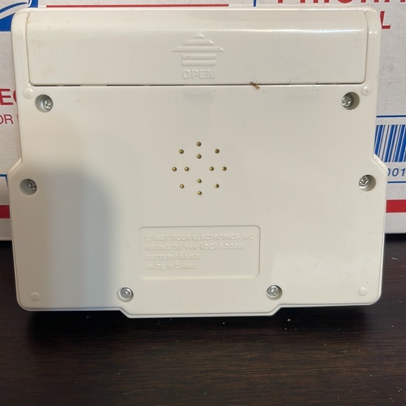 Vintage Electronic Bowling game (1987) - Picture 2 of 3